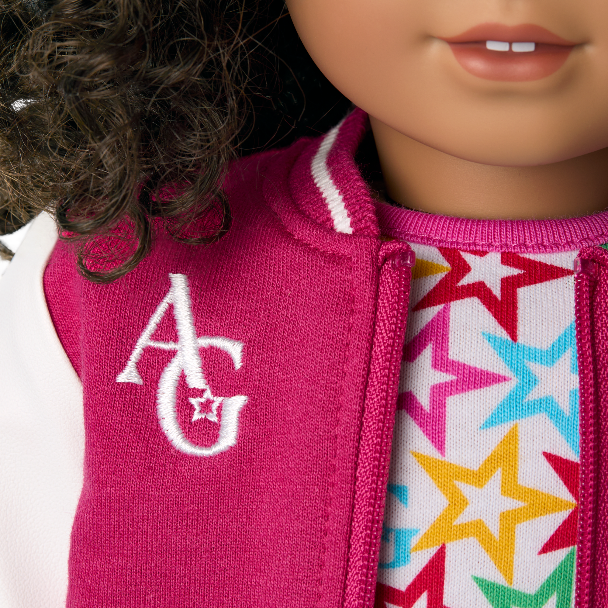 Truly Me 18-inch Doll #132 with curly dark-brown hair - Image 12